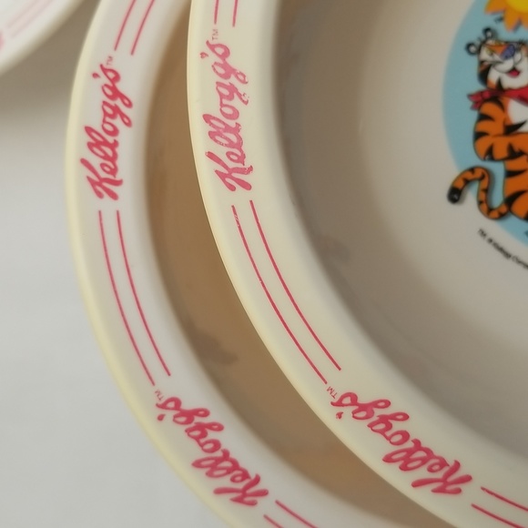 Kellogg's Plastic Cereal Bowls - Picture 15 of 16